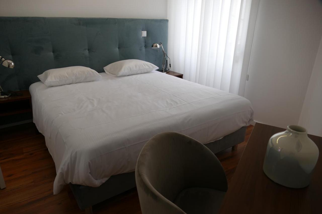 Guest House Eca - Centro Historico Leiria Buitenkant foto