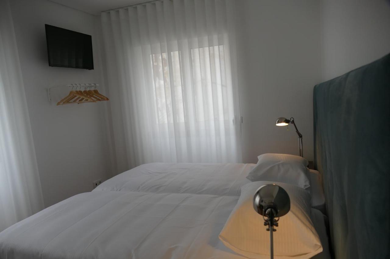 Guest House Eca - Centro Historico Leiria Buitenkant foto